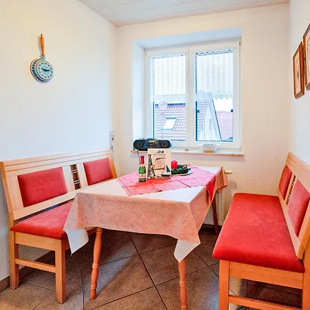 Apartment 5004 *